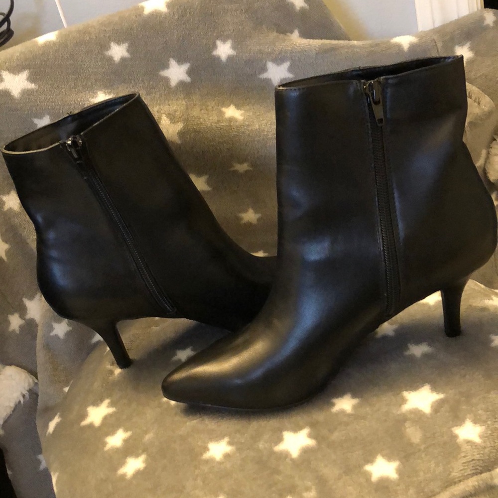 2 inch heel ankle booties